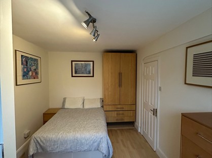 Room in a Shared Flat, Adam Court, SE11