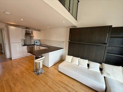 1 Bed Flat, Villency Court, LE11