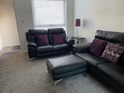 2 Bed Flat, Parsonage, EH21