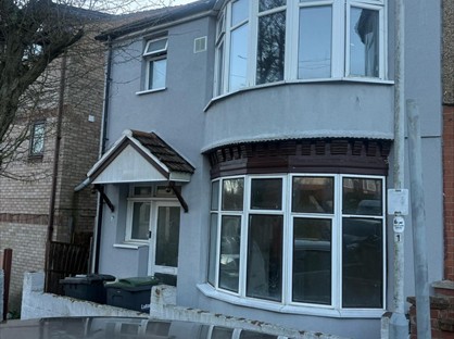 2 Bed Semi-Detached House, Talbot Road, LU2