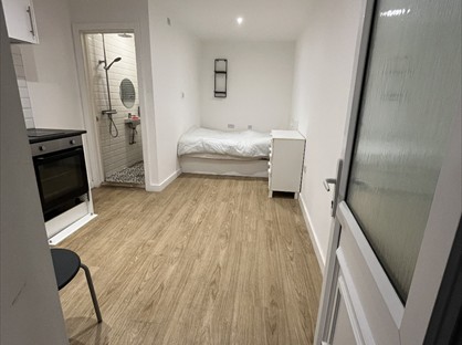 Studio Flat, New Street, DT4