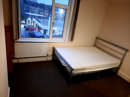 Room in a Shared House, Canning Circus, NG7