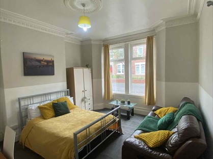 Room in a Shared House, Sidney Grove, NE4