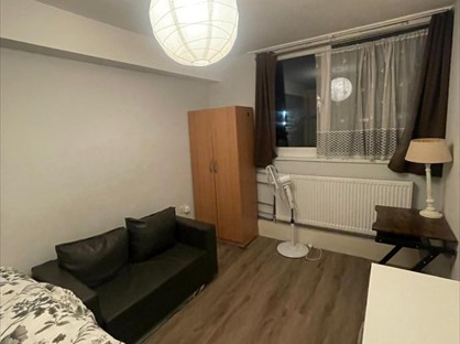 Room in a Shared House, Priory Court, SE15