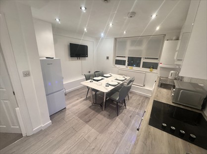 3 Bed Flat, St. John's Court, N4