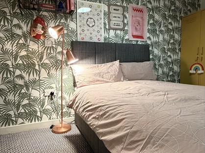 1 Bed Flat, Hardwicks Square, SW18