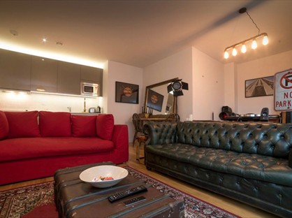 2 Bed Flat, New Paragon Walk, SE17