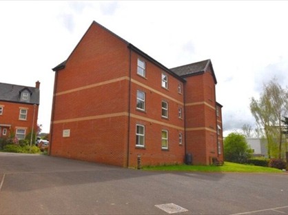 Room in a Shared House, Popham Close, EX16