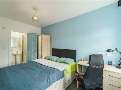 Room in a Shared House, Charter Avenue, CV4