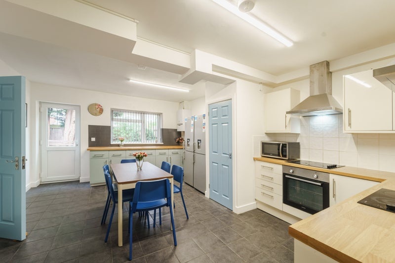 Additional image 5 of Room in a Shared House, Charter Avenue, CV4, N1 7GU