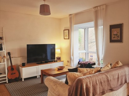 2 Bed Flat, Aquilla Court, CF11