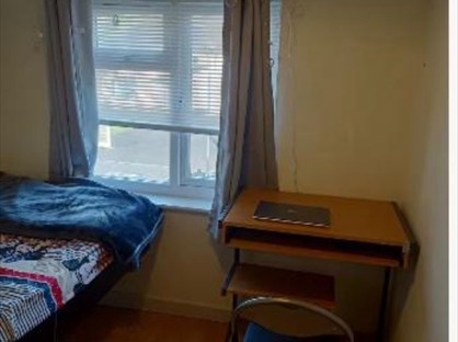 Room in a Shared House, Anstey Grove, B27
