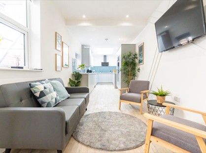 5 Bed Terraced House, Eton Road, PO5