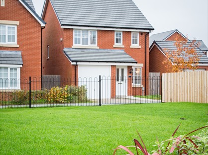 3 Bed Detached House, West Halt Drive, BL5