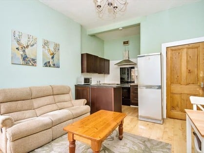 1 Bed Flat, Yeaman Place, EH11