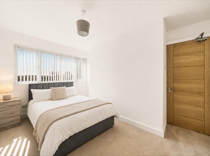 5 Bed Terraced House, Witches Walk, TA6