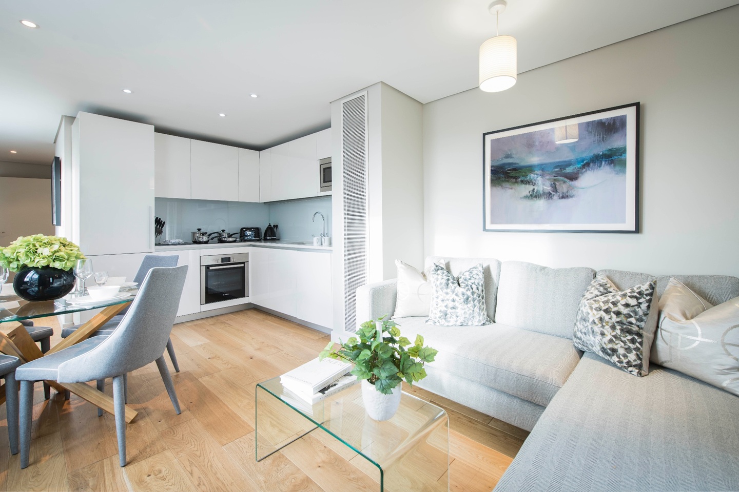 London - 3 Bed Flat, Merchant Square East, W2 - To Rent Now for £7,020. ...