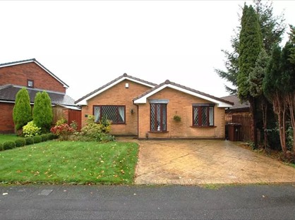 3 Bed Bungalow, Camberwell Drive, OL7