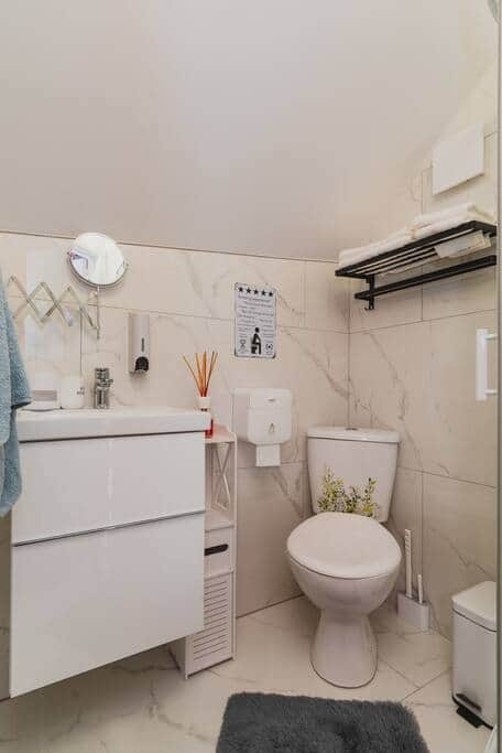 Additional image 24 of Room in a Shared House, Trent Road, NG2, N1 7GU