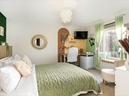 Room in a Shared House, John Snow Place, OX3