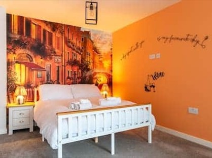 Room in a Shared House, Latchet Lane, NN5