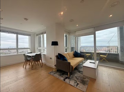 Room in a Shared Flat, Duval House, SW11