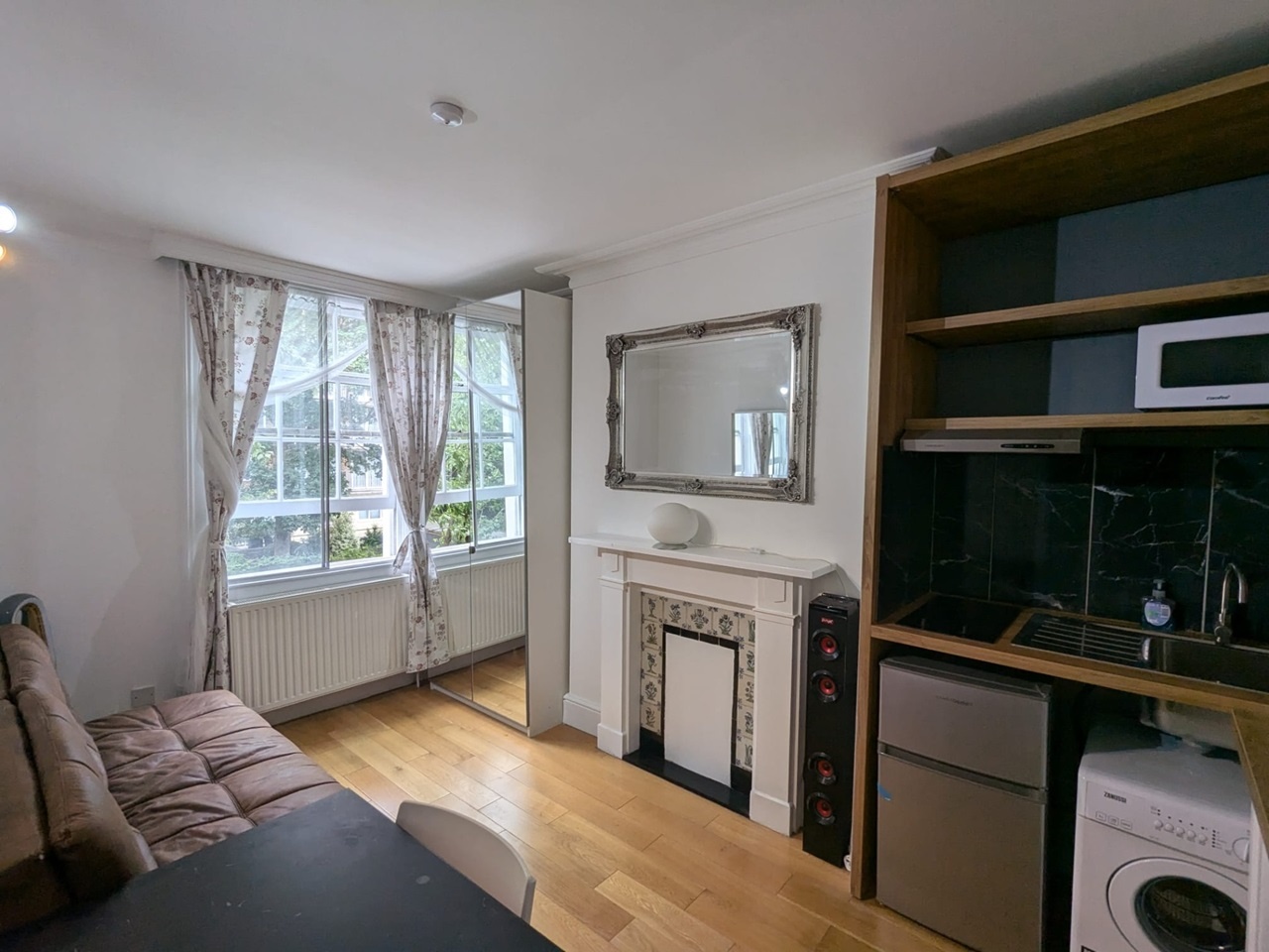 london-2-bed-flat-addison-road-w14-to-rent-now-for-1-990-00-p-m