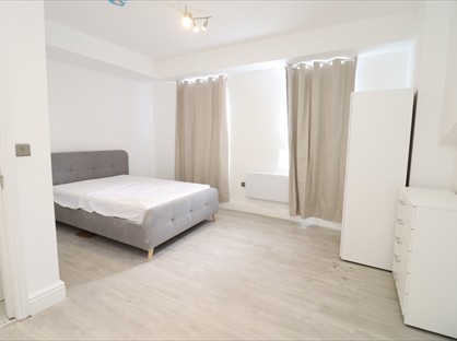 Room in a Shared Flat, The Vista Building, SE18