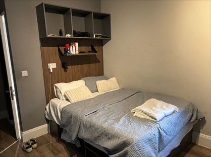 Studio Flat, Corporation Street, B4