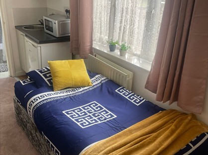 Studio Flat, Station Street, WS10