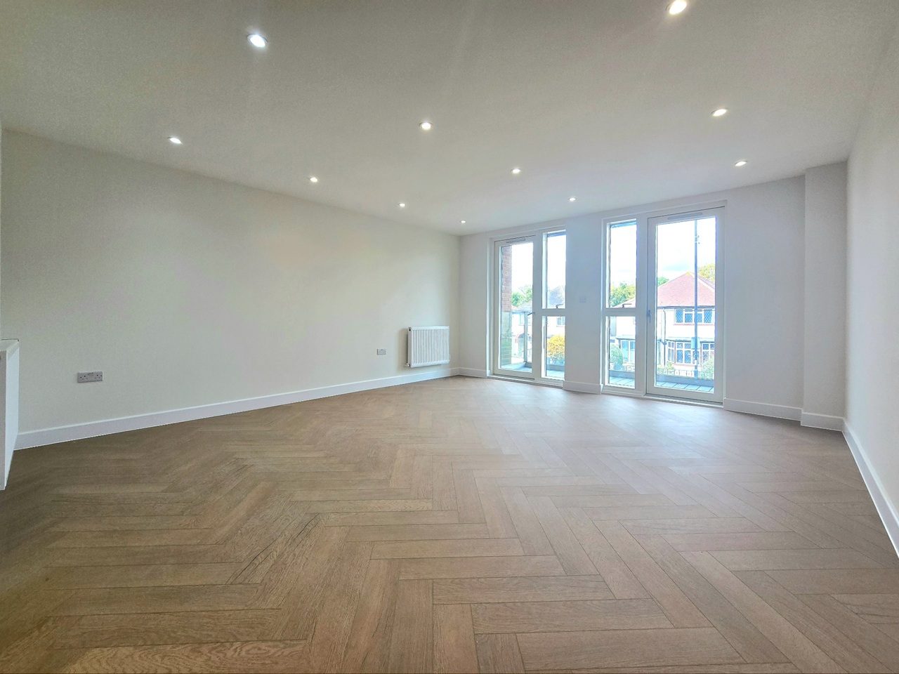 Norbury - 2 Bed Flat, Norbury Avenue, SW16 - To Rent Now for £2,175.00 p/m