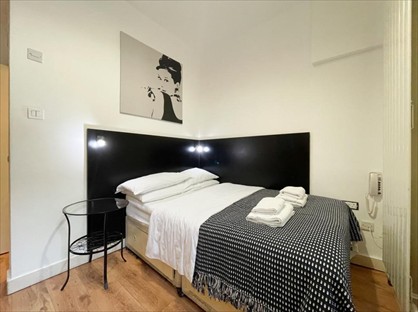 Studio Flat, London, NW1