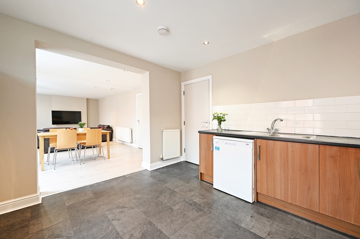 6 Bed Flat, Cemetery Road, S11 photo 4