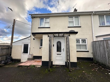 4 Bed Semi-Detached House, Pynes Lane, EX39