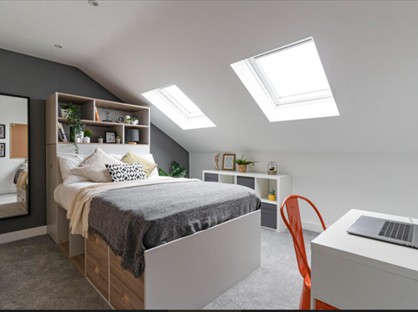 6 Bed Terraced House, Telephone Road, PO4