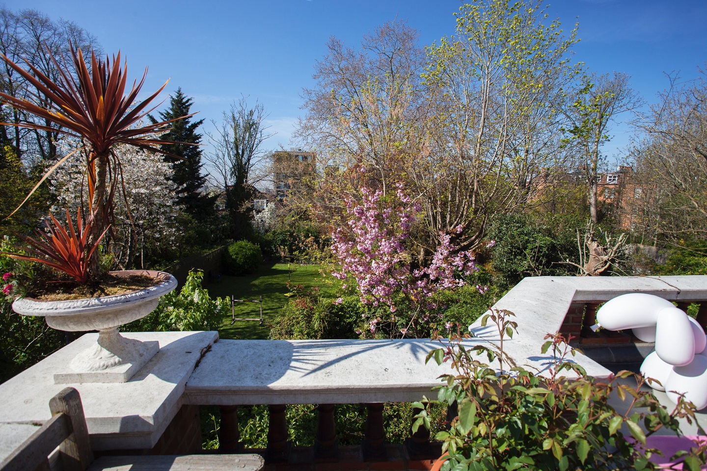 2 Bed Flat, Lindfield Gardens, NW3 photo 3