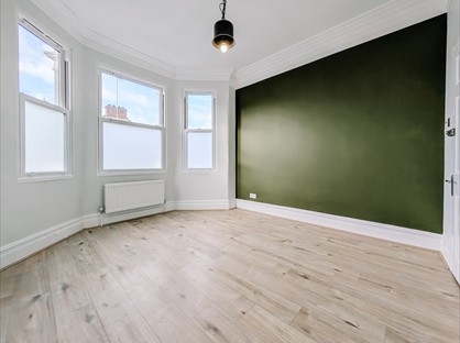 2 Bed Flat, Melrose Avenue, NW2