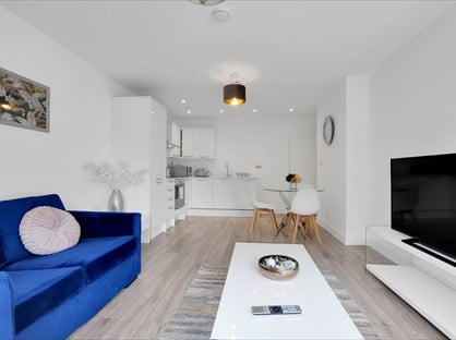 2 Bed Flat, Aldenham Road Watford, WD19