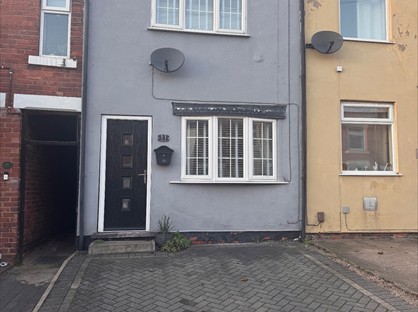 2 Bed Terraced House, Maws Lane, NG16
