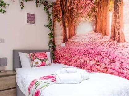 Room in a Shared House, York Road, NN1