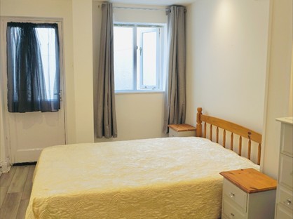 1 Bed Flat, Queen Street, PO1