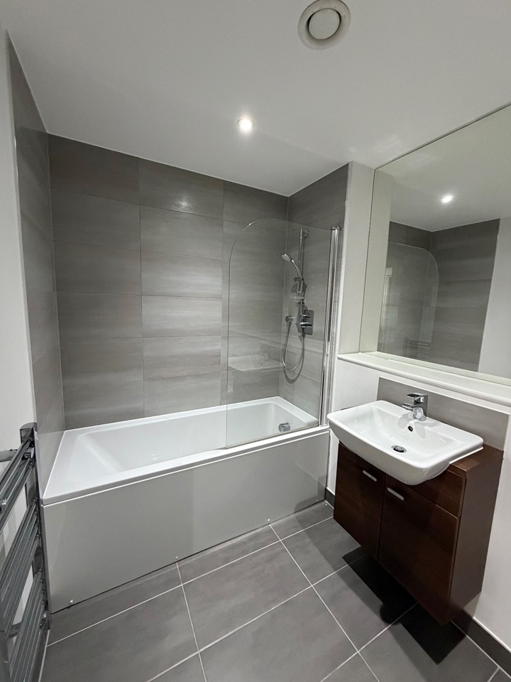 Additional image 7 of 1 Bed Flat, The Strand, L2, N1 7GU