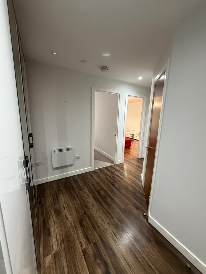 Additional image 10 of 1 Bed Flat, The Strand, L2, N1 7GU