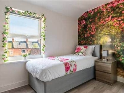 Room in a Shared House, York Road, NN1