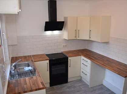 2 Bed End Terrace, St. Georges Road, S70