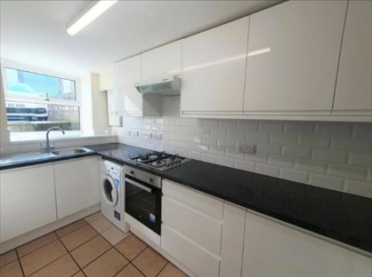 2 Bed Flat, Dartmouth Road, TQ4