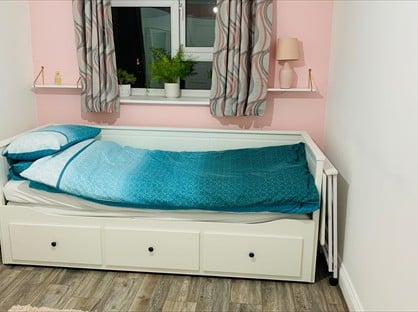 Room in a Shared Flat, Yoakley Road, N16