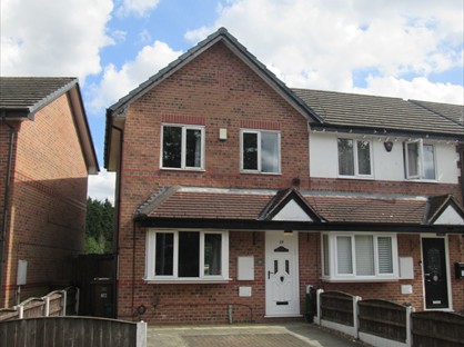2 Bed Semi-Detached House, The Bails, M7