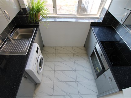 4 Bed Terraced House, Undine Street, SW17