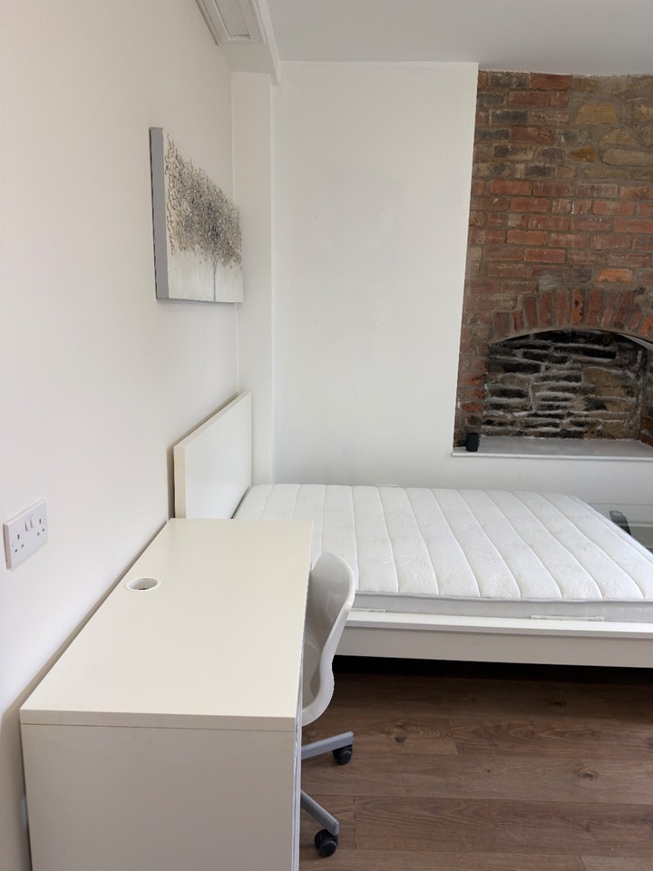 Additional image 5 of Studio Flat, Crookesmoor Road, S10, N1 7GU